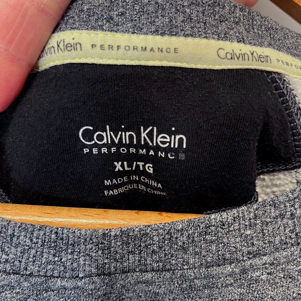 Calvin Klein Performance Boxy Sweater - Picture 4 of 6